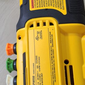 디월트 무선 고압세차기 DCPW550