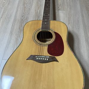 Dame lililes 70n 중고기타 중통기타 연습용기타