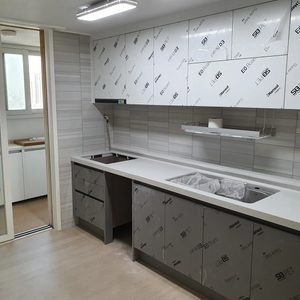타일 2box팝니다.(시공후 남은것)