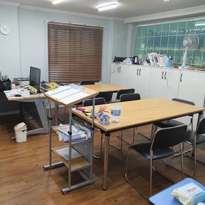 학원 4시간 하루(일용직)청소 해주실분?