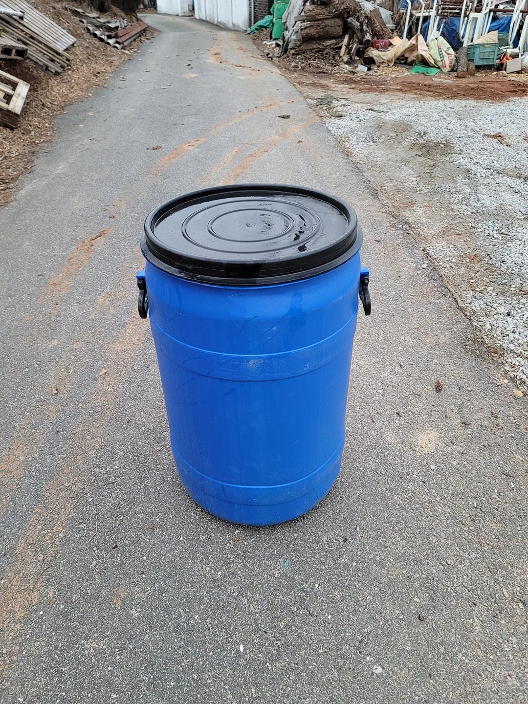 100리터 플라스틱물통(중고.손잡이 붙착형)