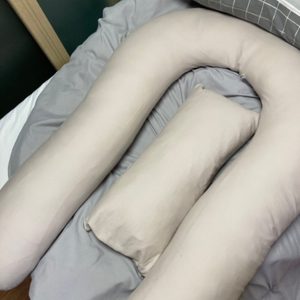 마카롱 바디필로우 2개 세트 팔아요 ㅎㅎ2천원 (이사 예정으로 11월 초 삭제예정)