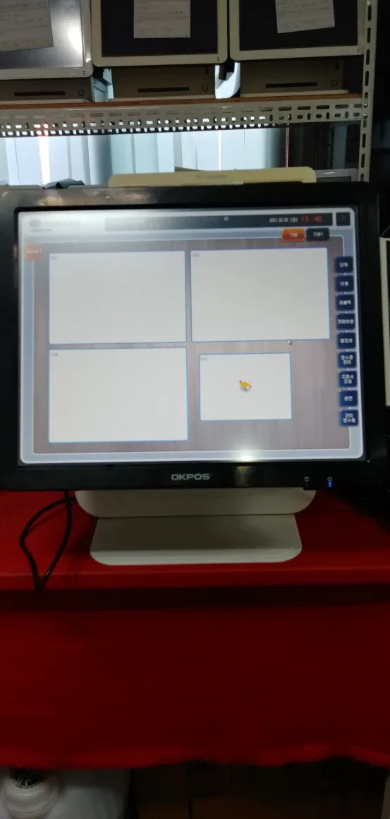 OKPOS ZED5 중고포스기 판매 합니다.