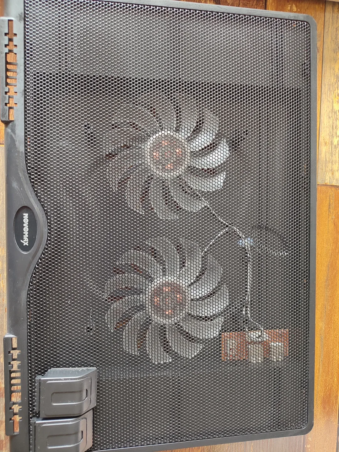 노바멕스 노트북 쿨링패드 팝니다