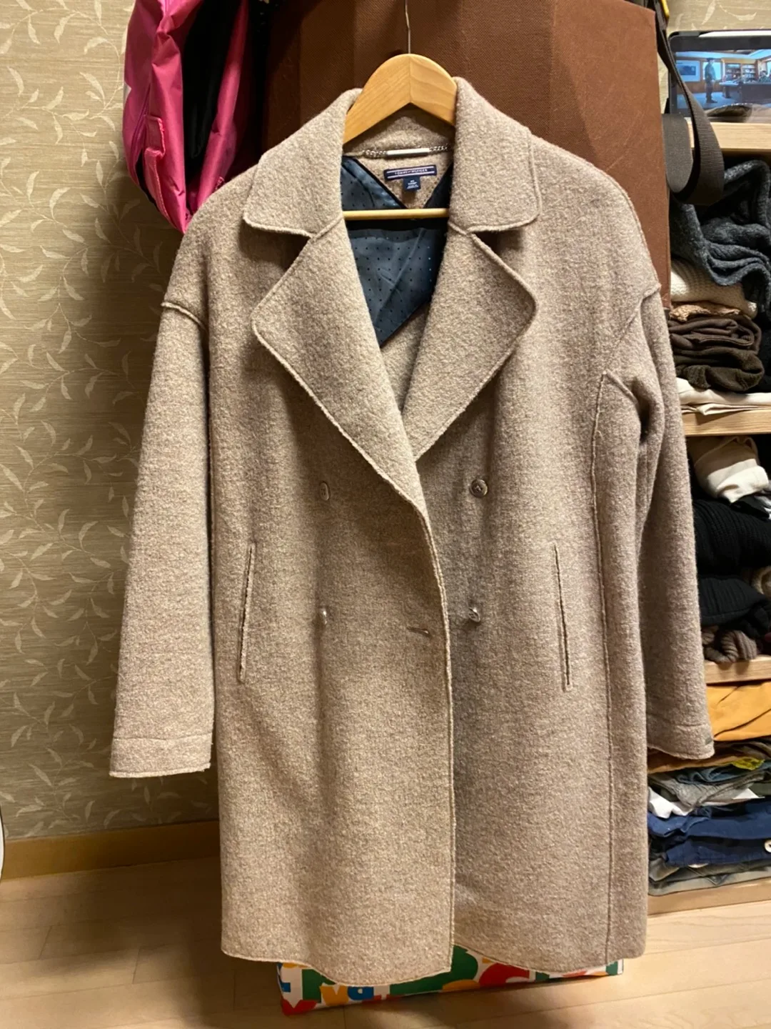 타미힐피거 코트