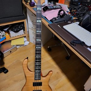 젠 커스텀4현베이스기타(bass guitar)