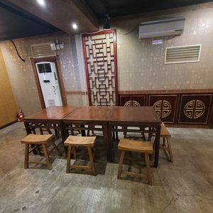 고가구.중식당.테이블.의자.엔틱.카페.식당.식탁.중국풍.원목