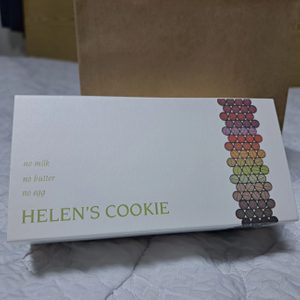 헬렌스쿠키 수제비건쿠키 선물용 다이어트간식으로도 좋아요😀