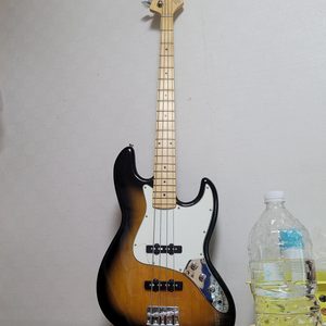 swing guitar technology 베이스기타 팔아요! 급처!