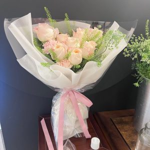 오늘 산 꽃다발 생화