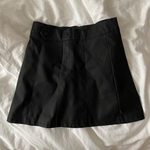 광택없는, 무광 레더 투버튼스커트 블랙 L