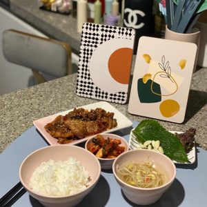 인테리어 액자 홈카페 홈스타일링 인테리어소품 테이블웨어 (전부다 실사컷입니다)