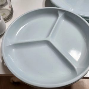 식당 그릇