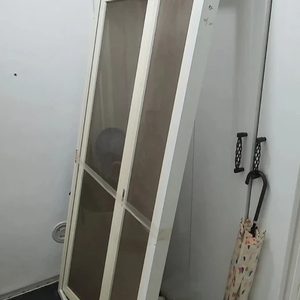 저녁8시 용달운반 20~30kg 방충문 거리1키로정도