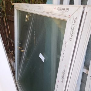샷시 나눔 합니다