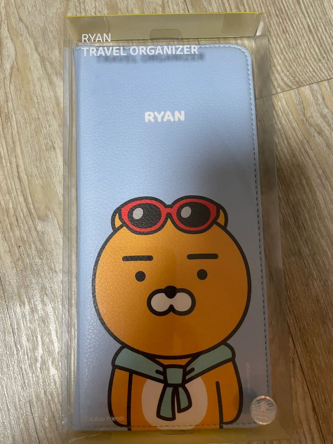 카카오프렌즈 여권케이스 새상품 장지갑형