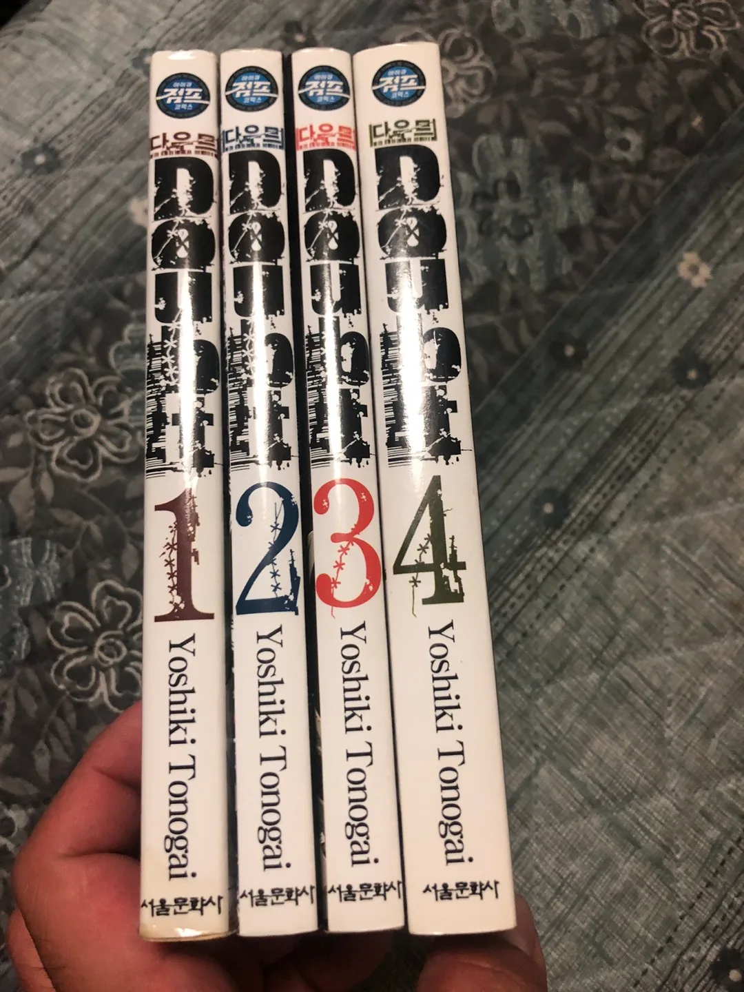 중고 만화책 팔아요^^