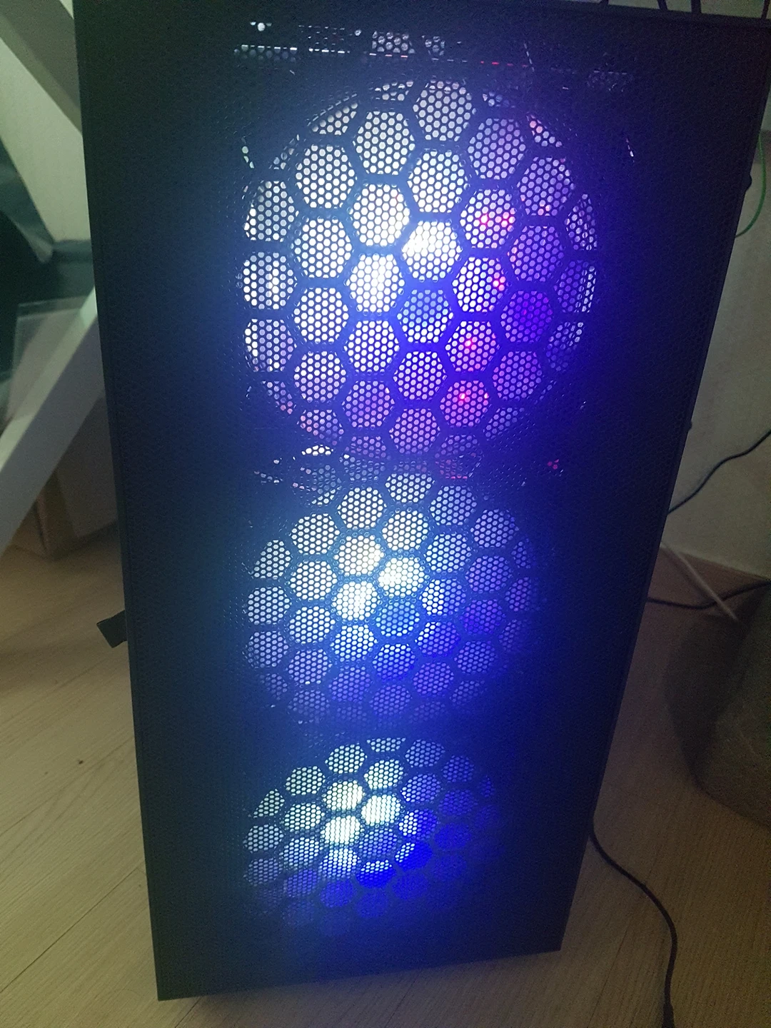 5600x 5600x