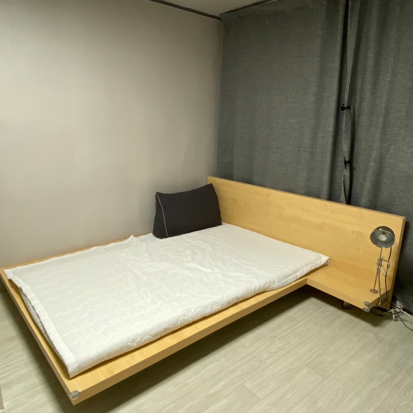벤스 퀸 침대 프레임 | 당근마켓 중고거래 벤스 퀸 침대 프레임 | 당근마켓 중고거래