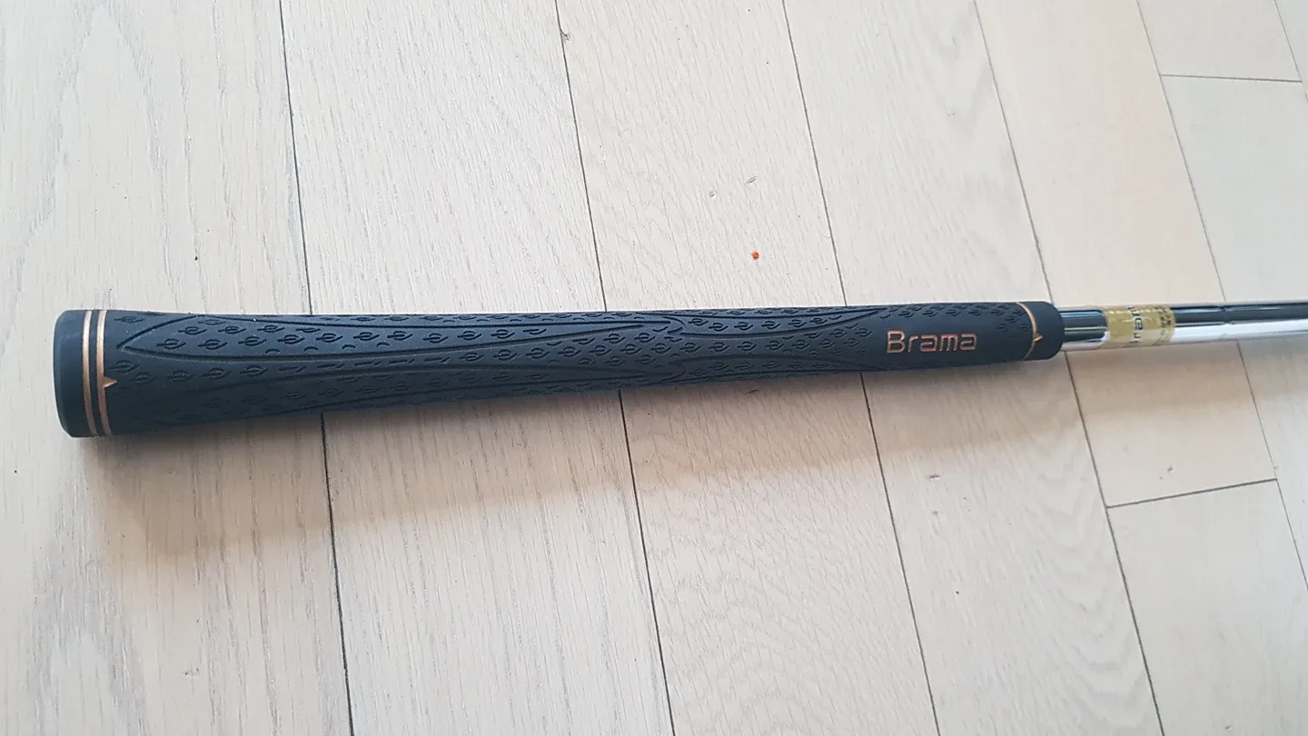 중고 / BRAMA 하이브리드 치퍼 42도 팝니다