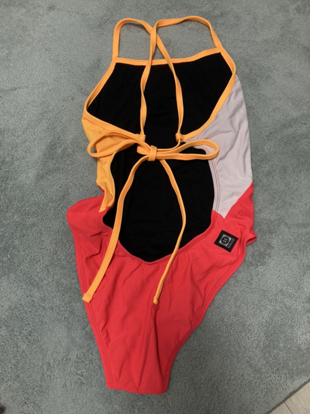 JOLYN, 졸린수영복,수영복,... 당근마켓 중고거래