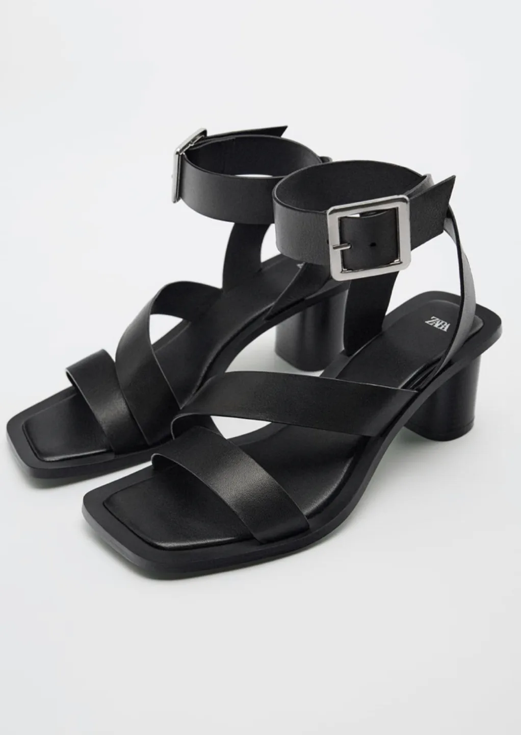 소가죽 레더 청키힐 발목스트랩 샌들 225-230 새상품