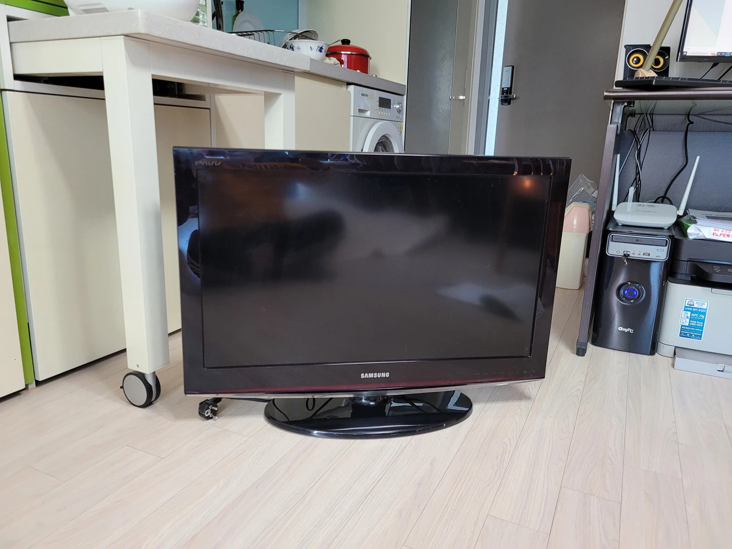 LCD TV LCD TV