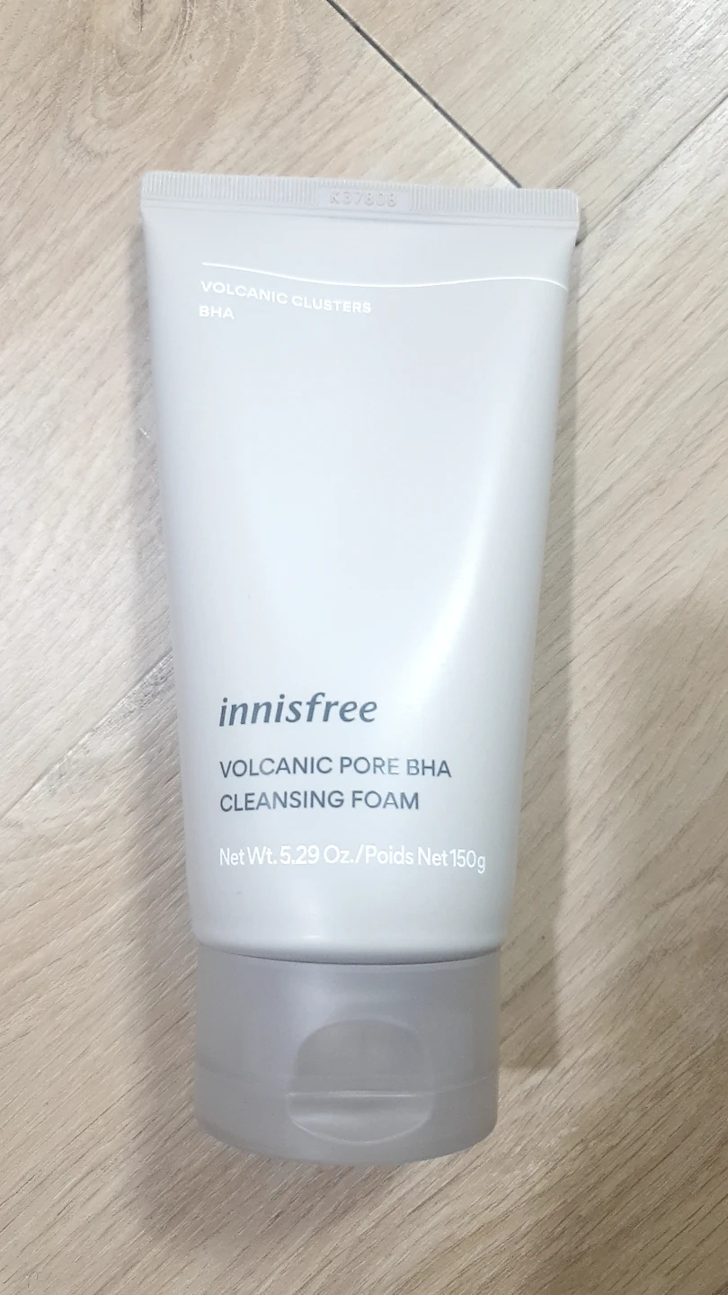 이니스프리 화산송이 바하 클렌징폼