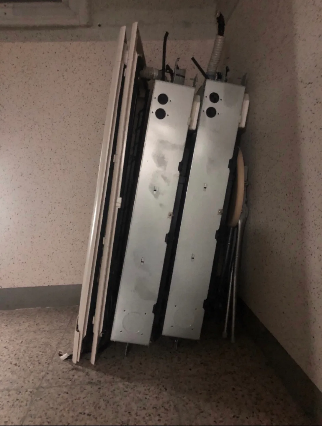 [LG 휘센] 1way 휘센 천장형 에어콘 2대 판매!