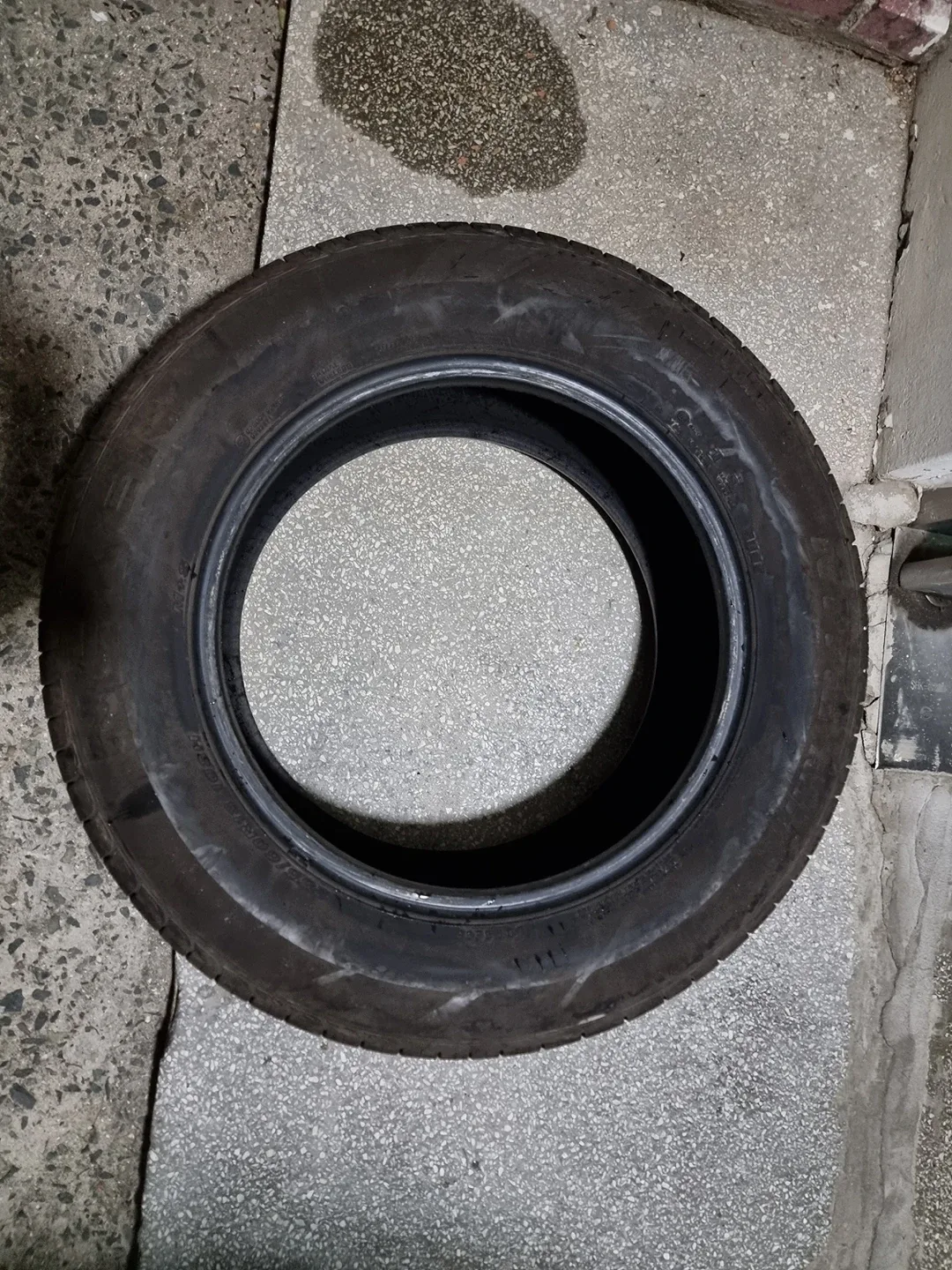 중고 타이어 넥센255/60R18 108H