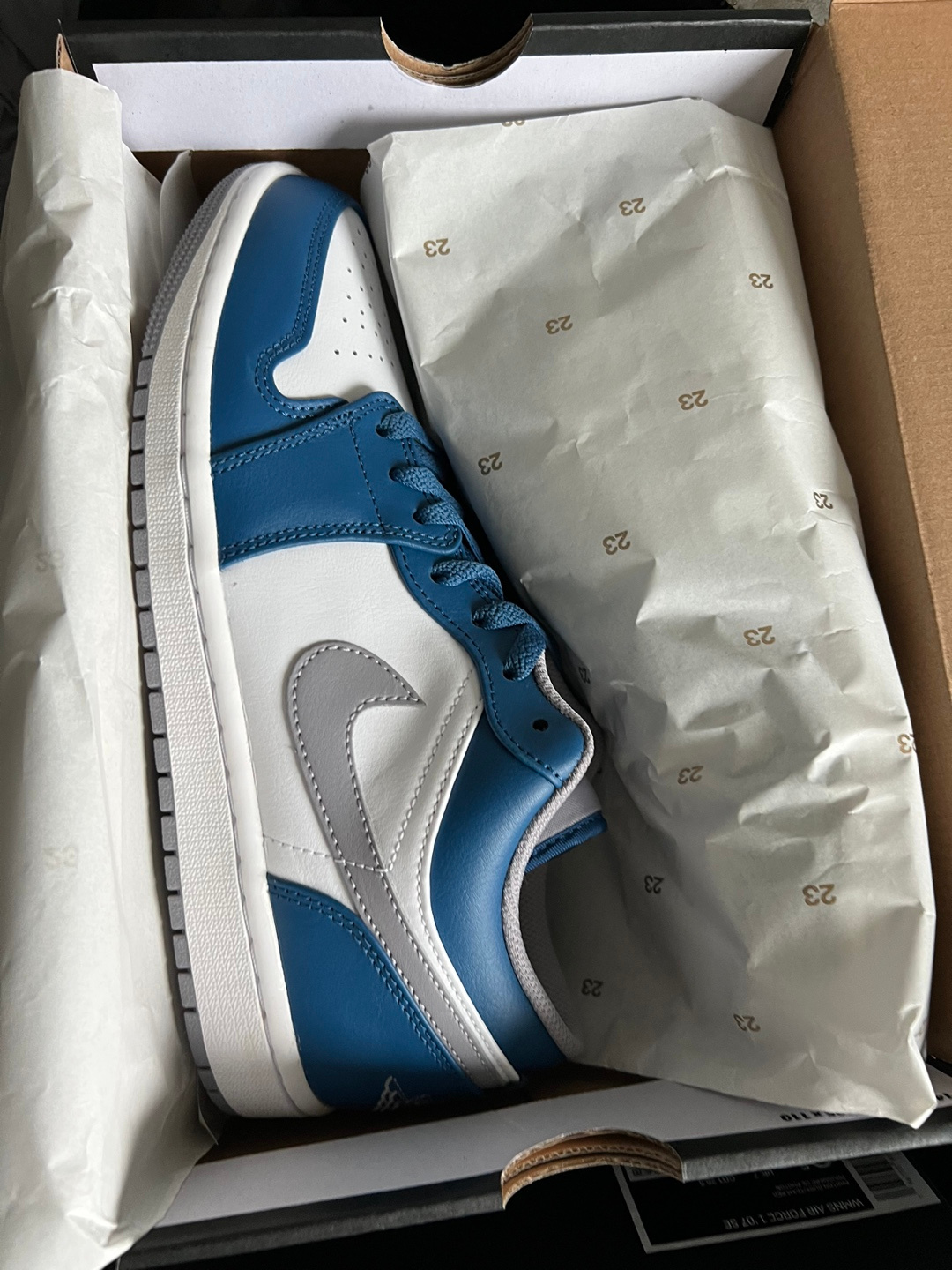 나이키 조던 신상 260 | 당근마켓 중고거래 나이키 조던 신상 260 | 당근마켓 중고거래