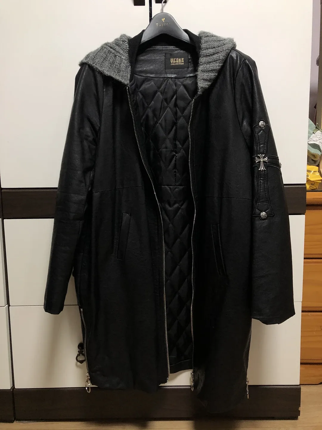 가죽 후드 자켓