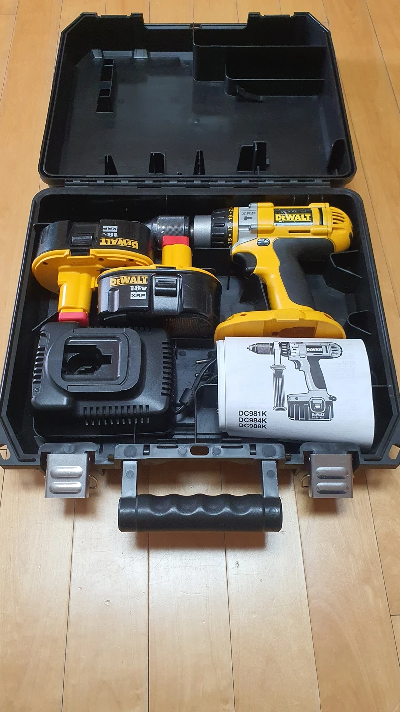 ëìí¸DC988 ì¶©ì í¨ë§ë릴 | ë¹ê·¼ ì¤ê³ ê±°ë