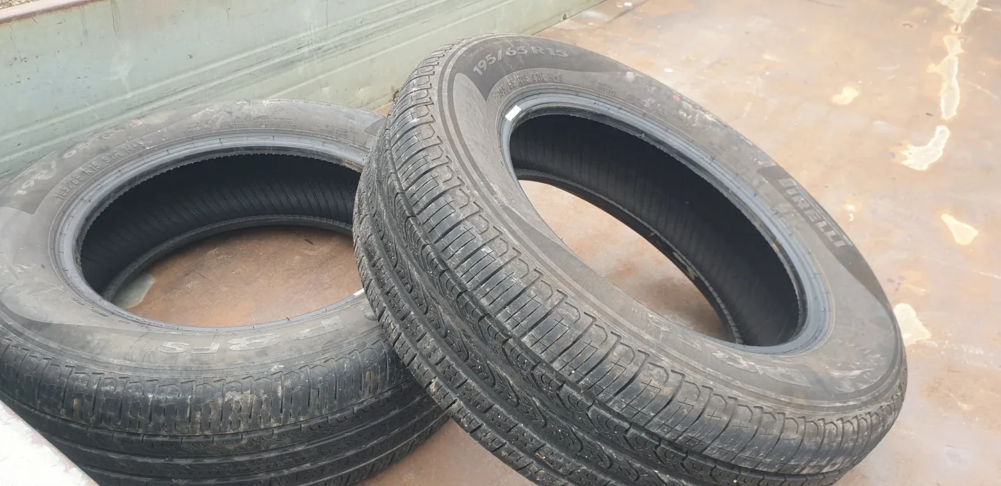 3개월된 중고타이어 판매 아반테및 K3에 적합   70%정도 남은 타이어 1개도 같이 드립니다.