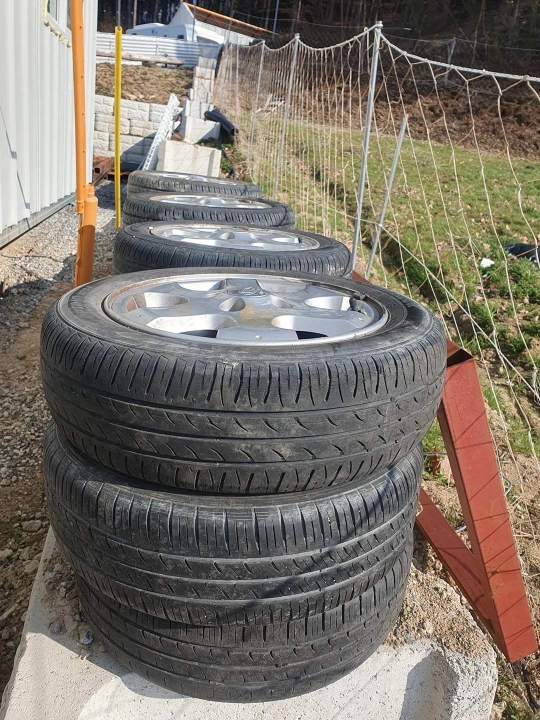 기아 모닝 중고 타이어  총15개 개당35000원