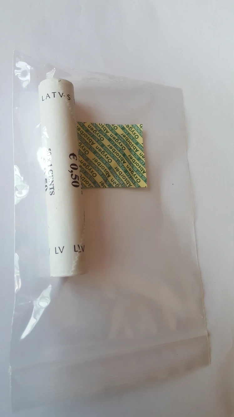 라트비아 화폐 2014년 한 롤 판매합니다 | 취미/게임/음반 | 당근 중고거래