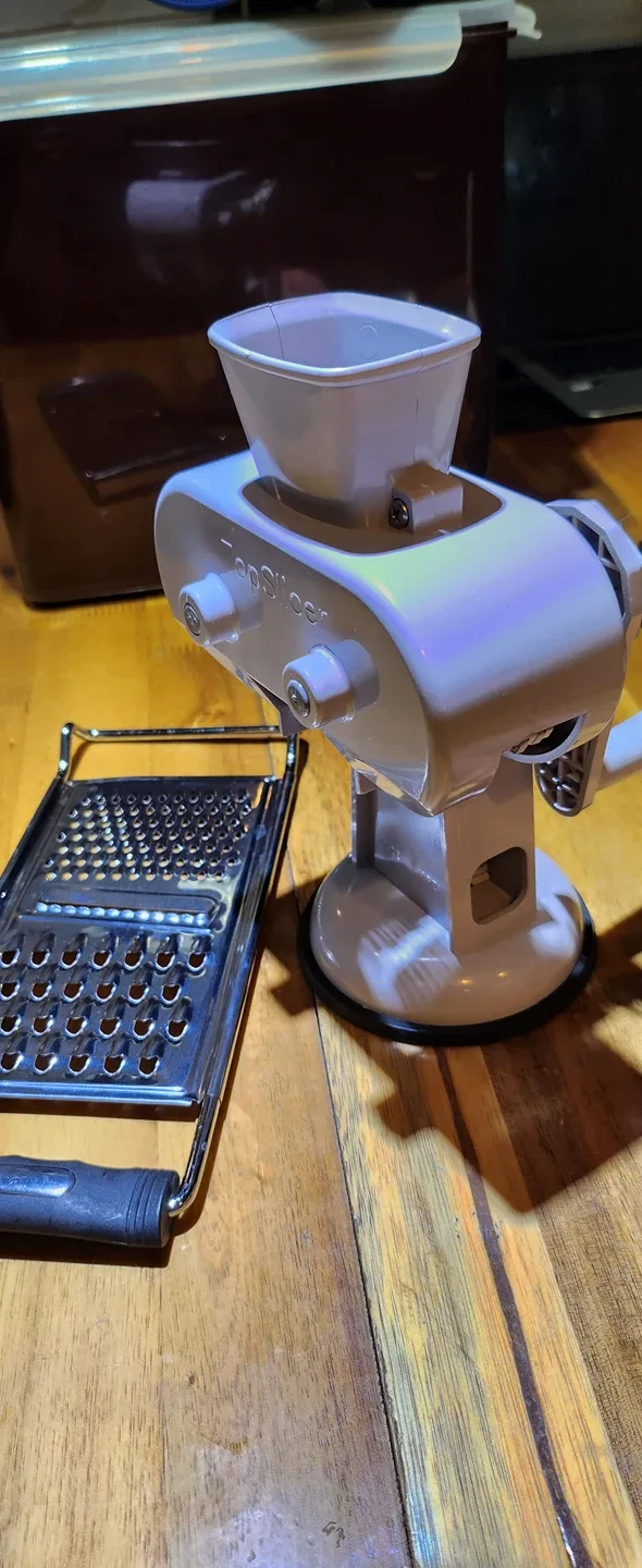 파채기계  새거같은 중고 팜