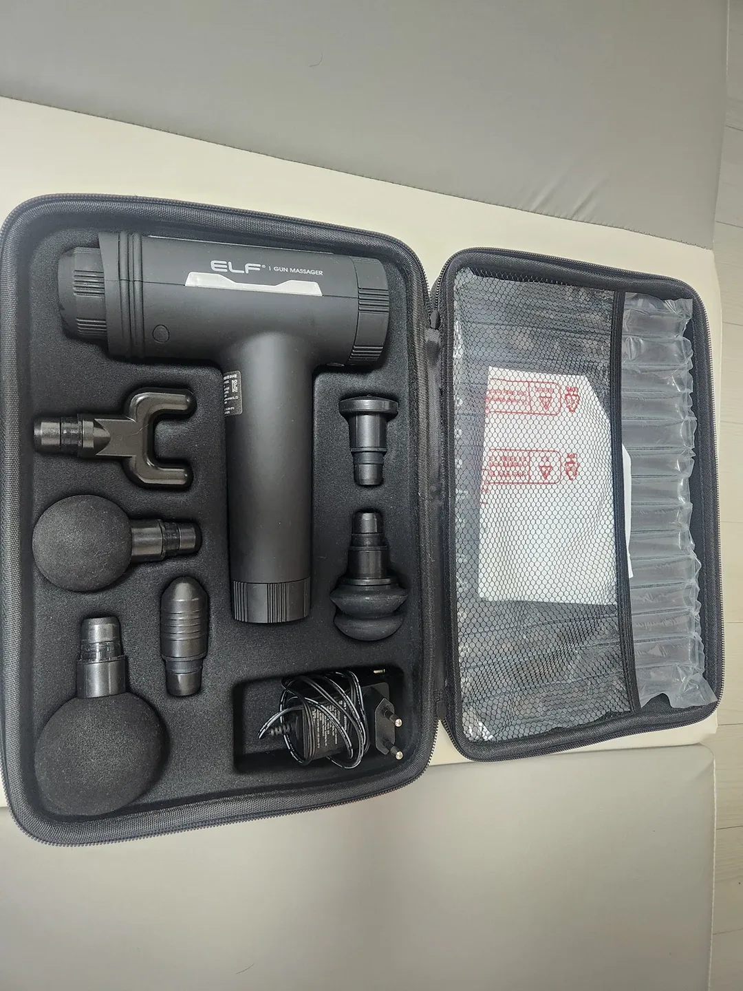 ELF 마사지건 판매합니다!