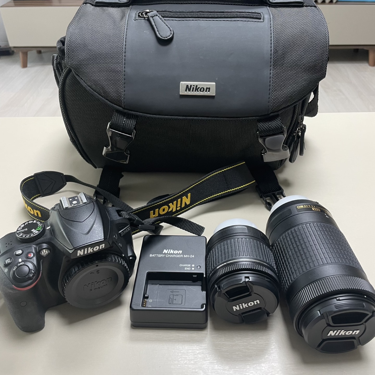 Nikon DSLR D3400 당근 중고거래