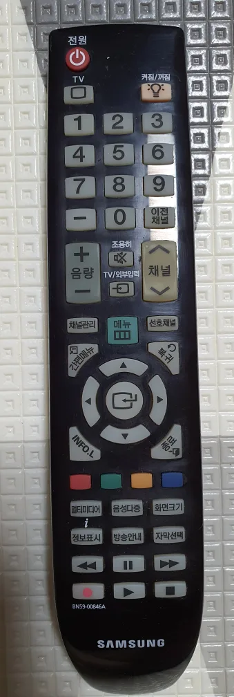 TV리모컨(중고) BN59-00846A 판매합니다.