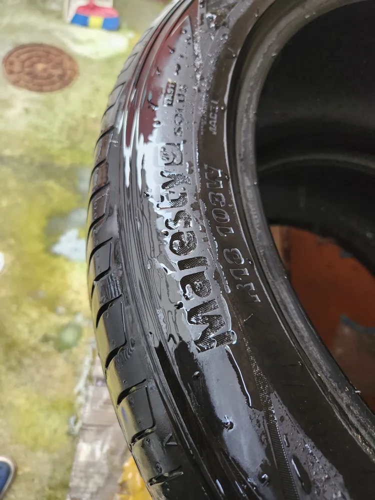 중고타이어 팔아요