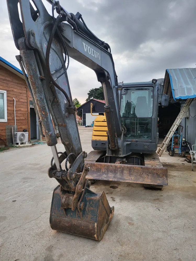 중고 포크래인 볼보