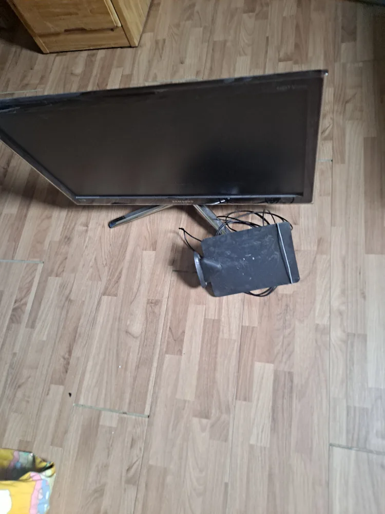 중고  티비  팝니다