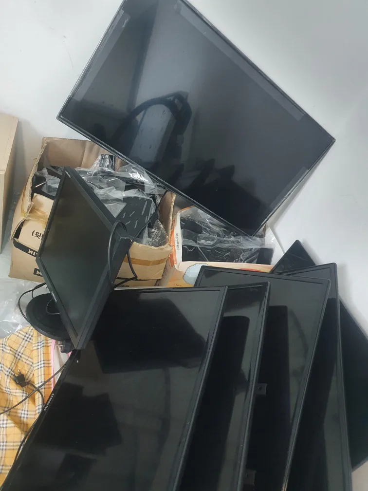 중고 티브 부품용으로 사용 가능