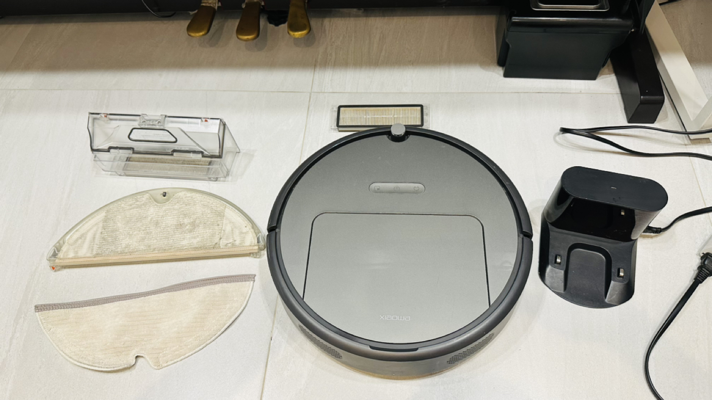 샤오미 로봇청소기 XIAOWA 당근 중고거래