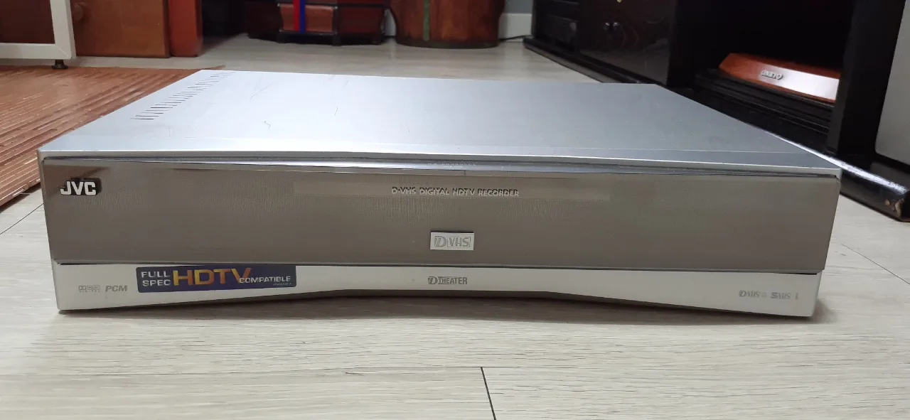 새제품 따로 있음. 미개봉 JVC 하이파이 프로용 VTR 20만