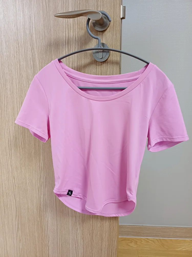여성운동복 티셔츠 / 젝시믹스 젤라라이트 라운드 크롭탑 / 시어 라일락 컬러 / 사이즈 M