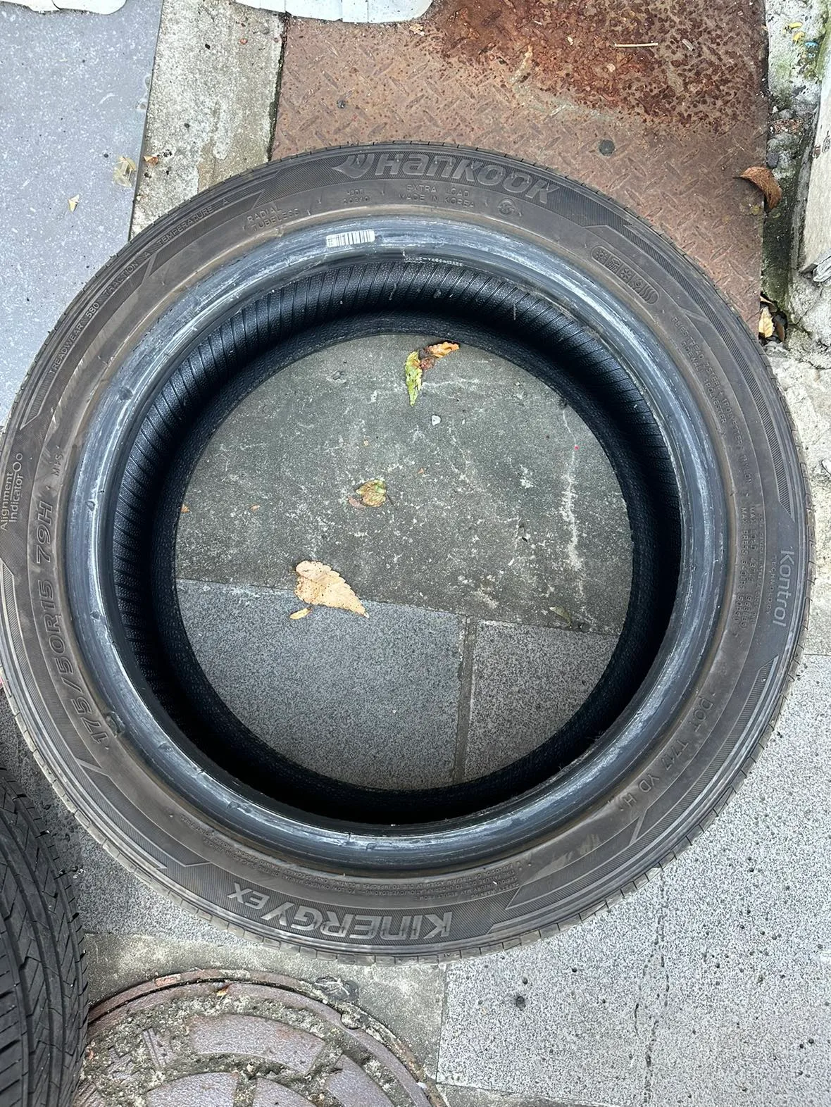 175/50 15인치 중고타이어팝니다 2짝