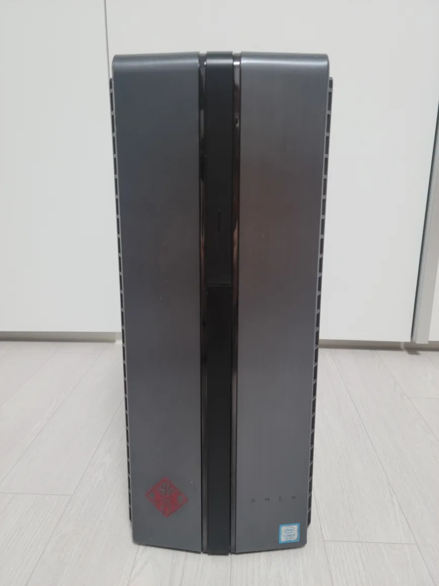 HP오멘. i5-7400. 16G. 256G. GTX1060. wifi