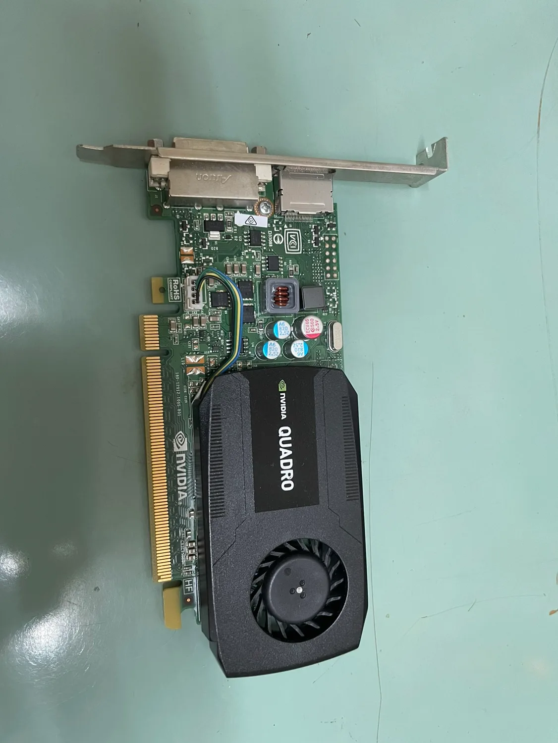 Nvidia Quadro K420 중고 그래픽 카드 팔아요.